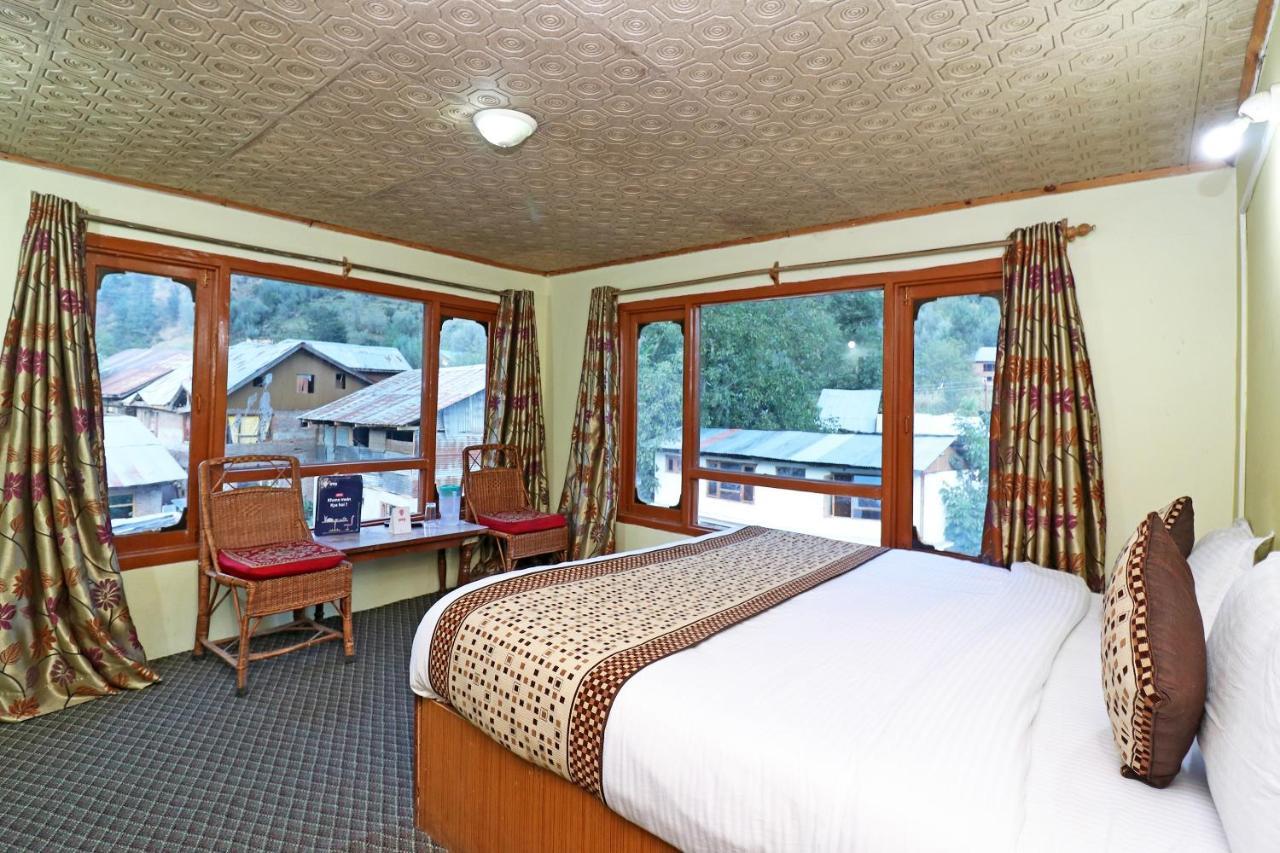 Oyo 18416 Hotel Park Palace Pahalgam Luaran gambar