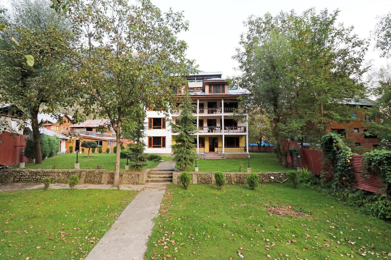 Oyo 18416 Hotel Park Palace Pahalgam Luaran gambar